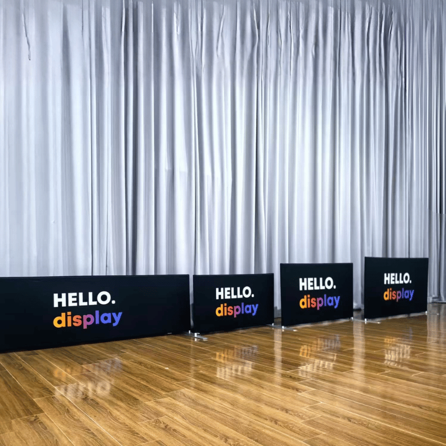 Indoor / Outdoor Pickleball Sport Court Divider Barrier Fabric Banner Stand